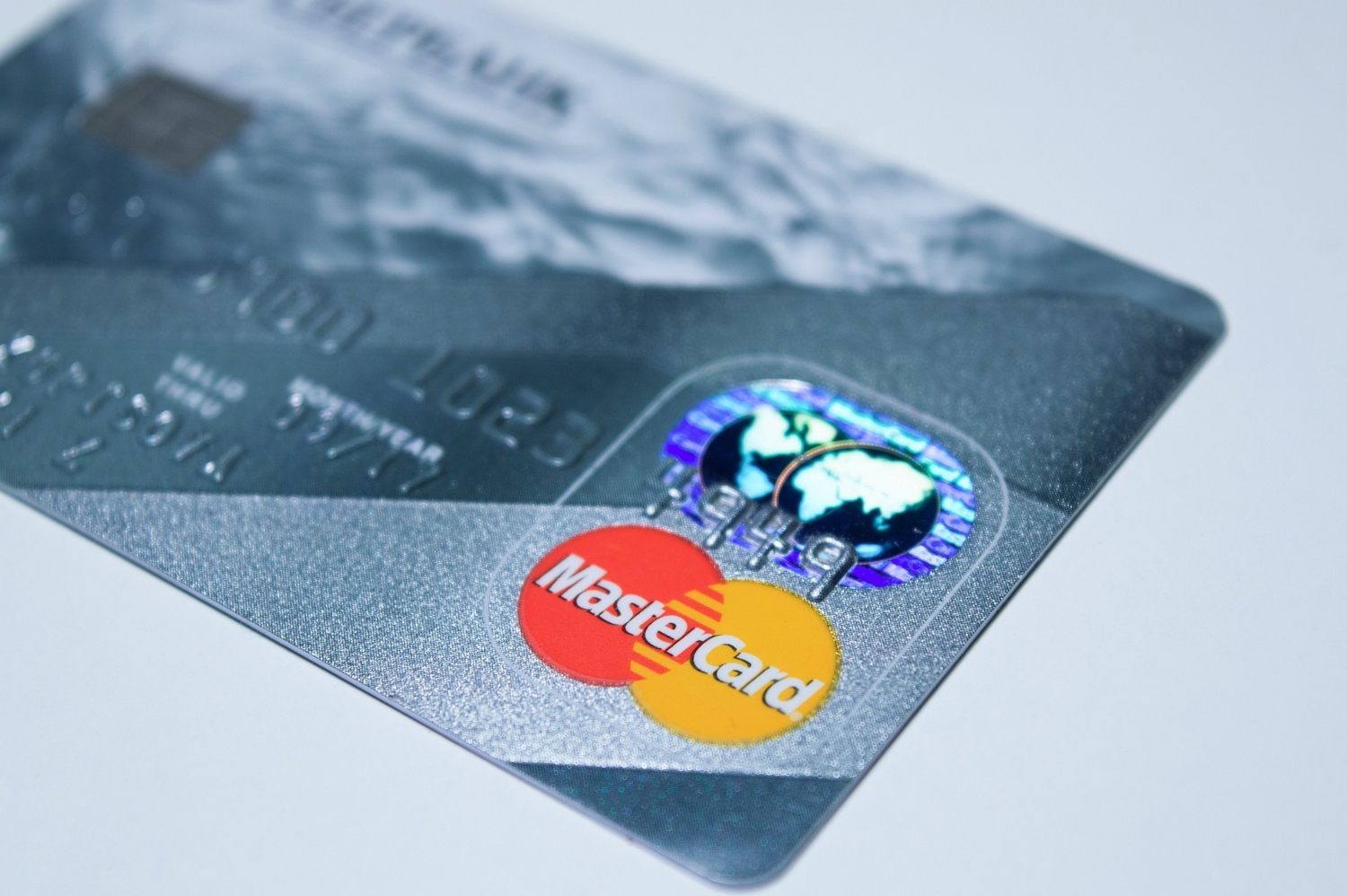 Mastercard Partners with Paxos to Provide Crypto Trading to Banks