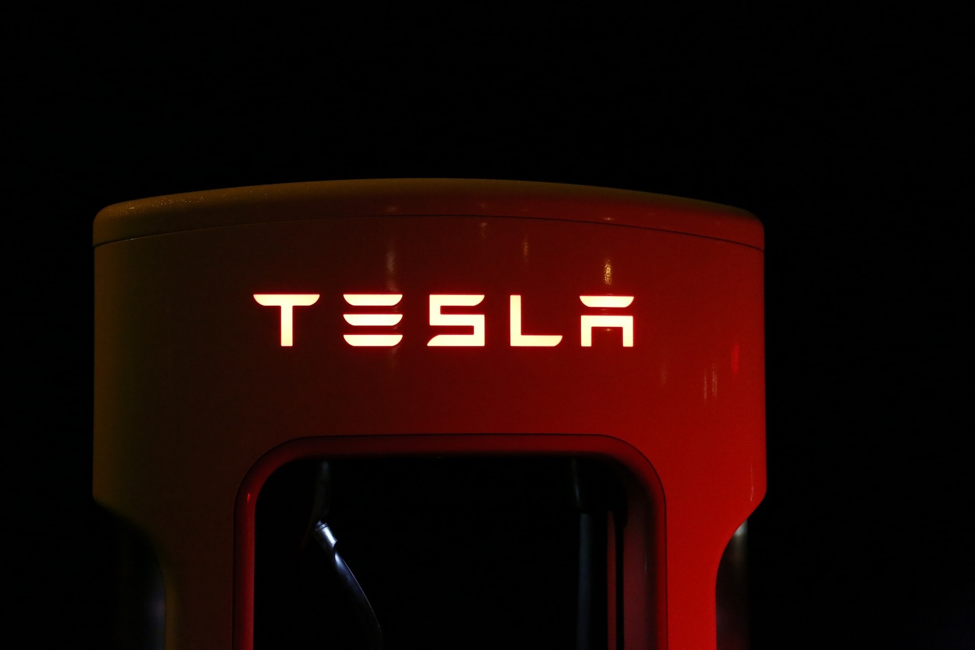 Tesla (TSLA) Could Retest $166 on Elon Musk Stepping Down as Twitter CEO