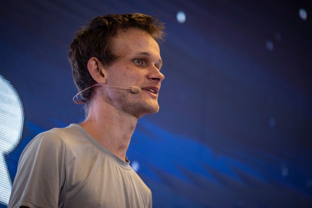 Solana (SOL) Reclaims $12 Days After Ethereum’s Vitalik Buterin Tweets it has a Bright Future